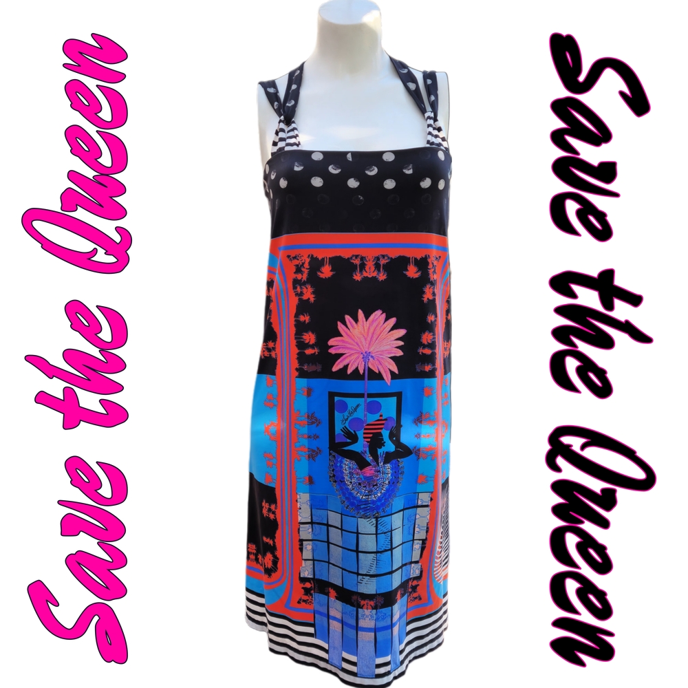 Save the Queen Dress – Bold Elegance in Artful Motion Size SMALL